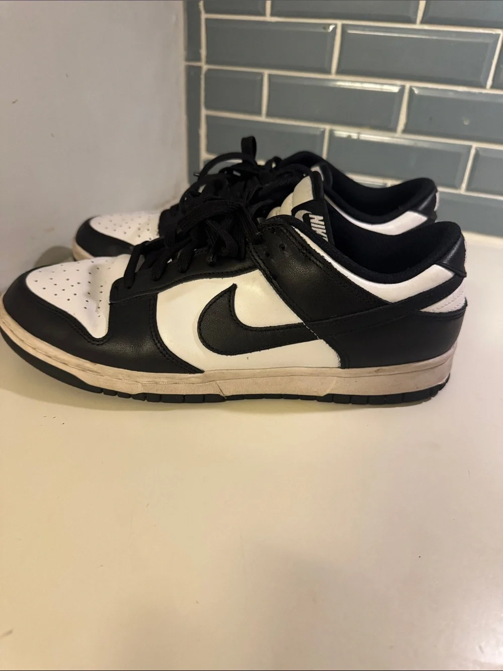 Nike Black and White Low-Top Sneakers with Swoosh